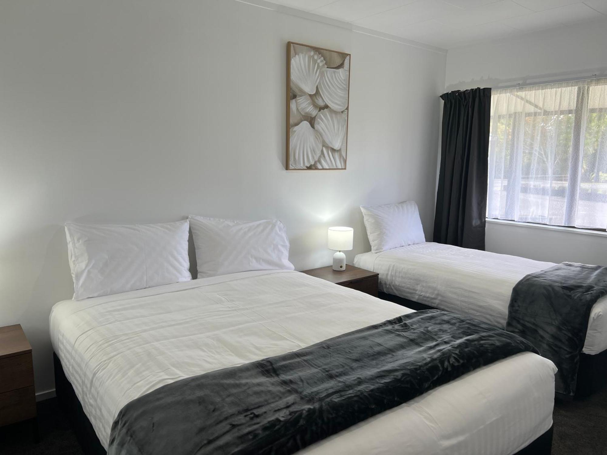 Magnolia Court Motel Опотікі Екстер'єр фото